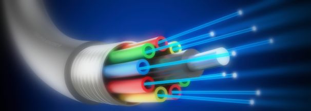 how does fiber optic internet work